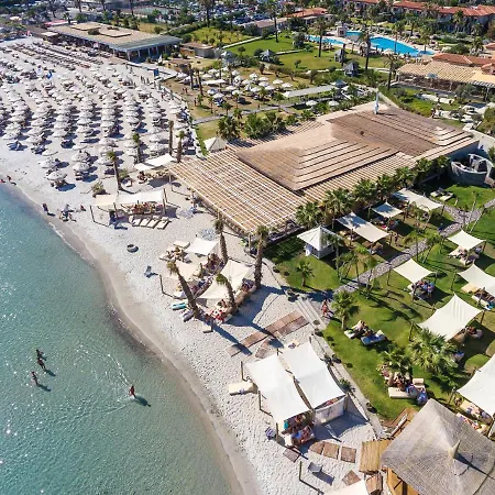 Kairaba Alaçatı Resort&spa 2*