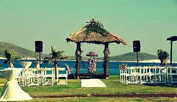 Kairaba Alacati & Hotel 2*